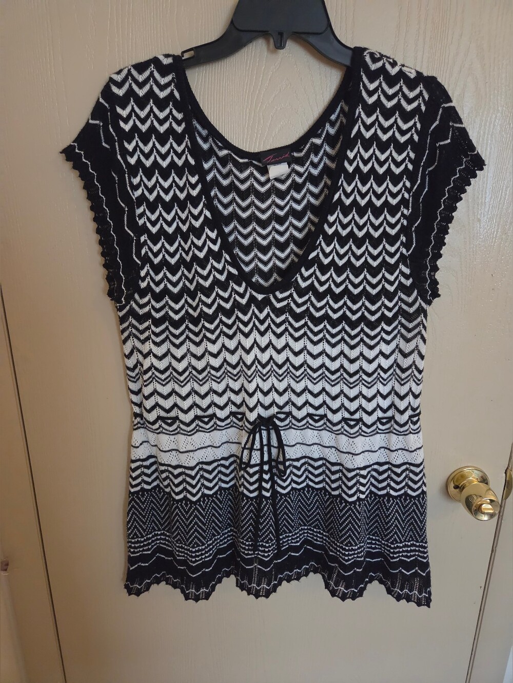 Torrid Vintage Black And White Short Sleeve Sweater Top Womens Size 3XL